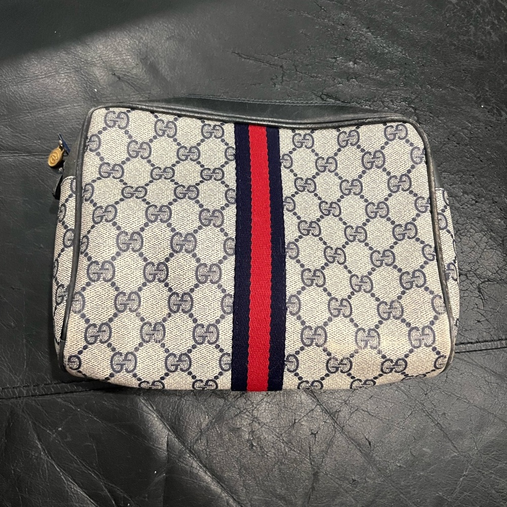 Vintage gucci cosmetic case